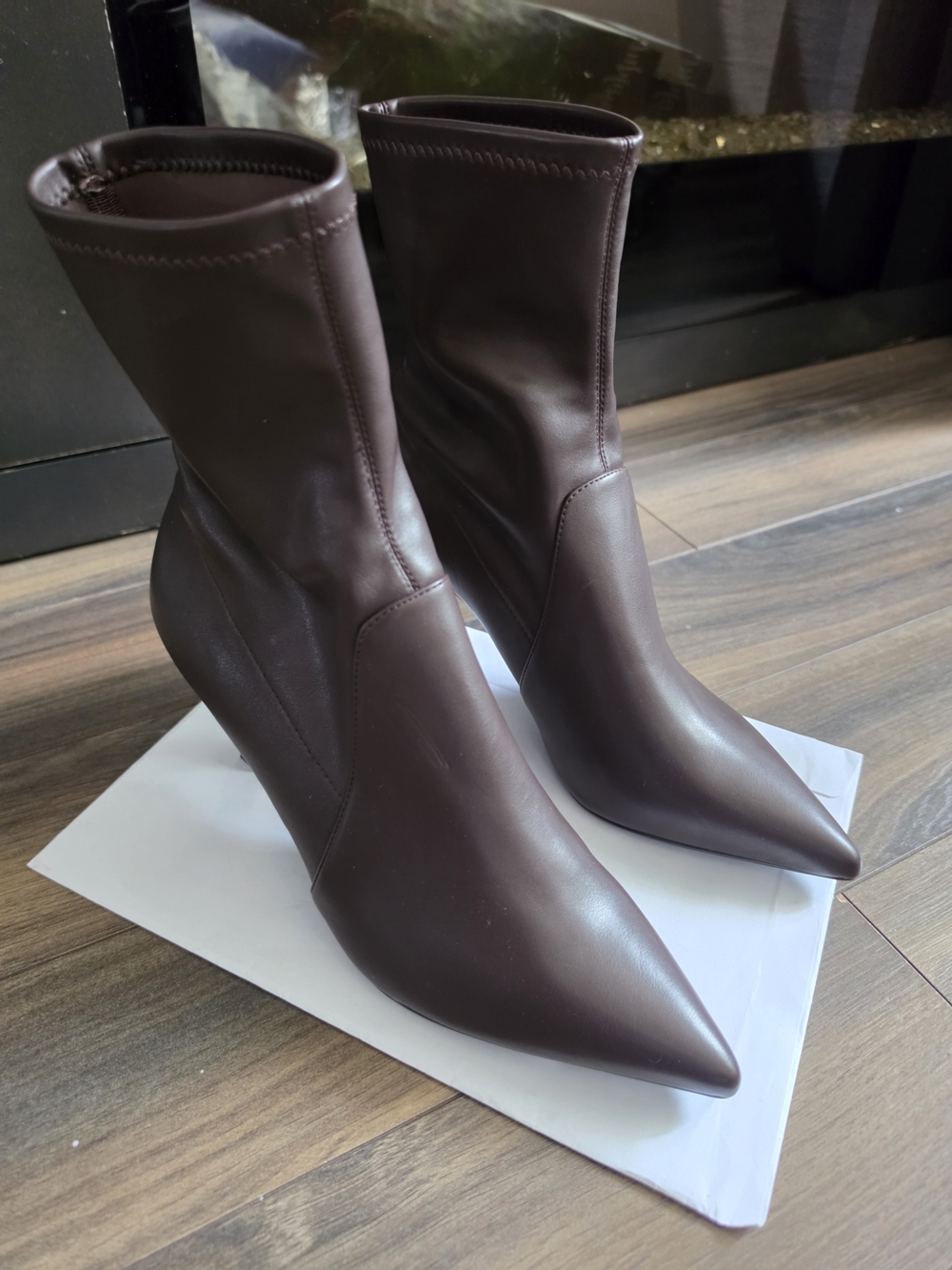 Women's Pointed Toe Stretch Ankle Boots - Dark Brown Size 41/ US 10